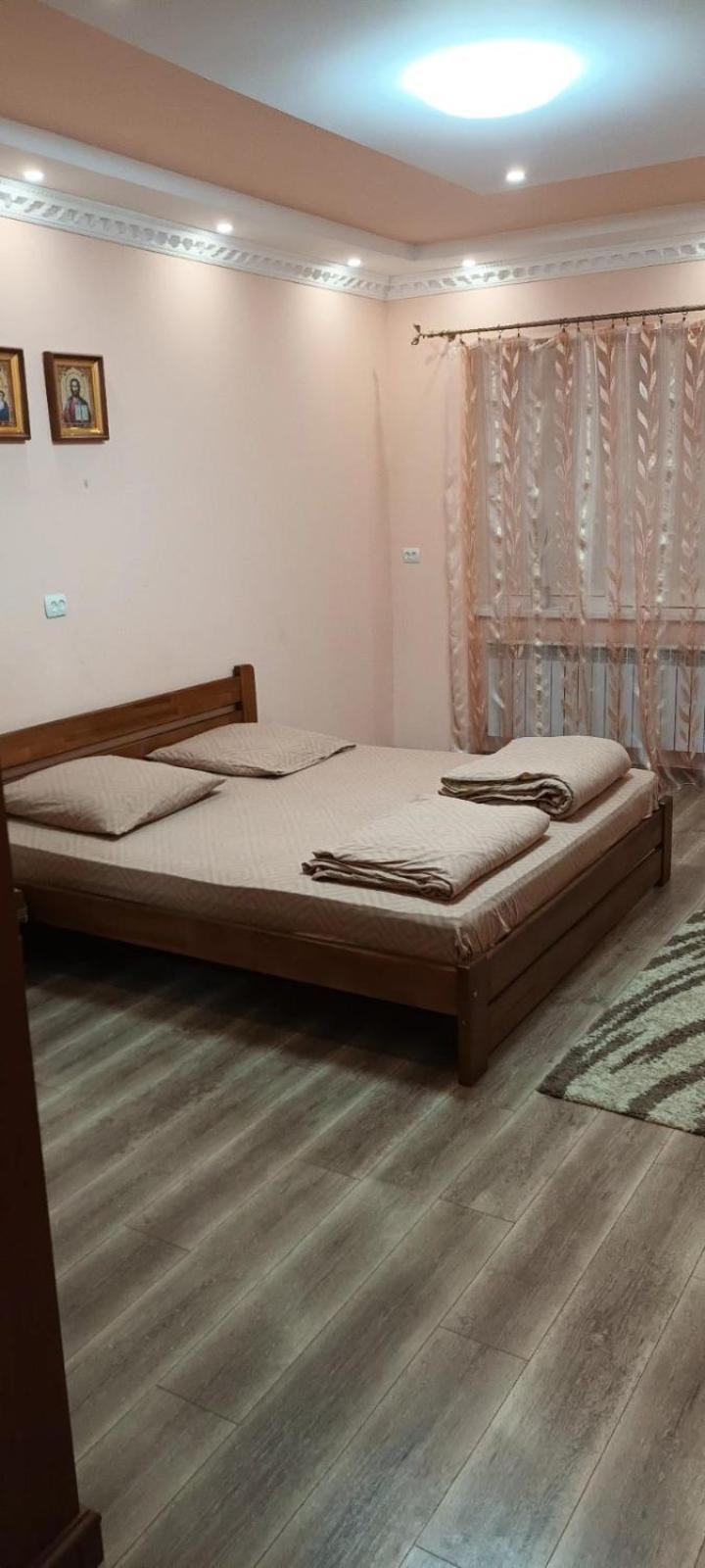 Sima Villa Berehove  Luaran gambar